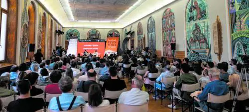 Sistema Paese, lavoro e stabilità. Come restituire fiducia ai giovani
