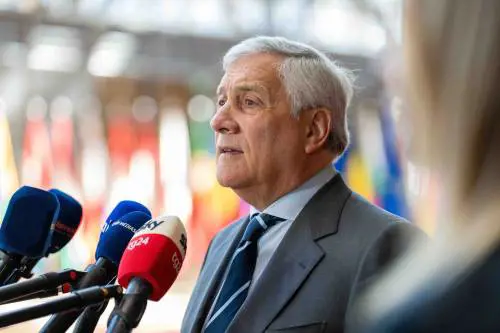 "Italia a Hormuz? Dopo una tregua"