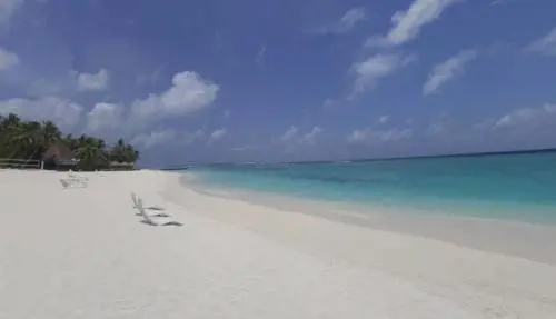 Maldive, italiani morti durante immersione: cosa sappiamo dell'atollo Vaavu, dove si trova e perché è pericoloso