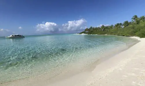 Tragedia alle Maldive: i costi dell’escursione e perché l’atollo di Vaavu è così amato dai turisti