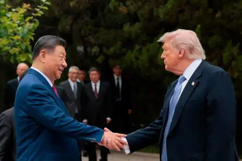 Xi-Trump, il dialogo dei giganti: "Un futuro fantastico insieme"