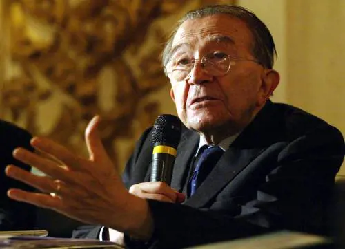 Quando Andreotti mi chiese una mano. Preferiva i nemici veri agli amici falsi