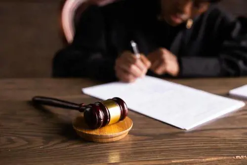 Violenza su ragazzine: condannato il coach
