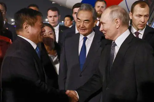 Un aiuto nelle guerre e i rapporti di forza. Ma Xi vuole da Putin uno sconto sul gas
