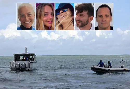 Dalla tuta corta della prof. alla mancanza del “brevetto di grotta”: cosa non torna sulla morte dei sub alle Maldive