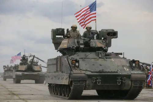 Oltre 40 basi e 80mila uomini: dove si trovano le truppe Usa in Europa (e quali Paesi ne ospitano di più)