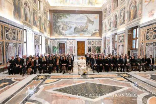 Ue, intergruppo demografia ricevuto da Papa Leone XIV. Inselvini e Sberna (FdI-Ecr): "Grazie al Santo padre per centralità famiglia e natalità"