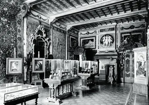 Un ritorno alle origini. Il Poldi trova mecenati e salva il Salone dorato