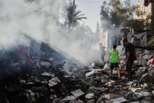 Hezbollah non molla. Da Israele "vasti raid" (con il via libera Usa)