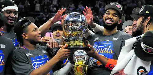 New York impazzita. La vita cambia ritmo per l'impresa Knicks