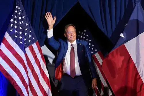 Anche in Texas vince l'uomo del presidente (che nessun altro nel Gop voleva candidare)