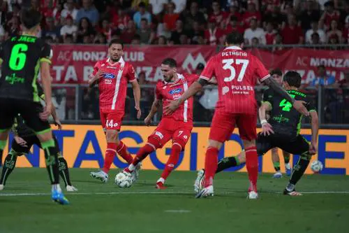 Al Catanzaro non basta la vittoria: il Monza fa festa e torna in Serie A