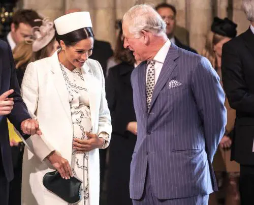 Re Carlo e il messaggio segreto di Meghan: ecco di cosa si tratta