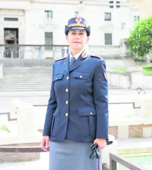 "Io, portabandiera della Polizia orgogliosa di lavorare per la sicurezza dei cittadini"