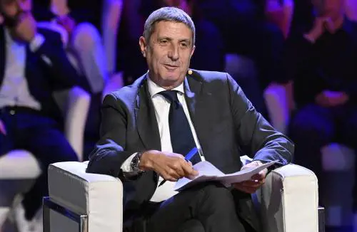 Clima agitato al Tg1, la "super partes" Fnsi guida la battaglia contro il direttore del Tg1 Chioggi