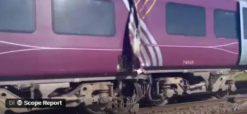  Scontro tra due treni a nord di Londra: FOTO