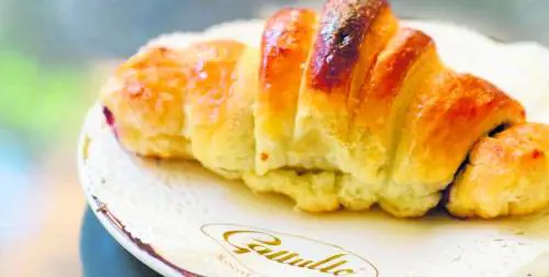Brioche, cornetto o sfogliato. La colazione? È una parola