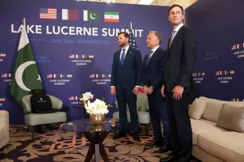 Teheran: "L'Aiea non potrà visitare i siti atomici bombardati". Netanyahu: "Con l'Iran non è ancora finita". Ghalibaf: "Gestiremo noi Hormuz"