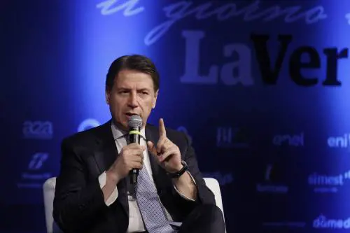 La sinistra abbocca e subito fa fuoco: "La premier mente"