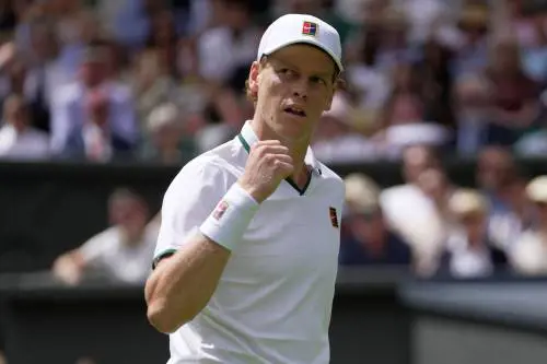 Wimbledon, Sinner torna molto efficace: Borges sconfitto in tre set