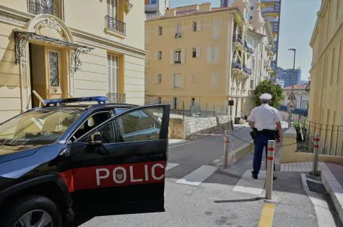 Monaco, caccia al killer dell’oligarca russo: la pista dei call center illegali