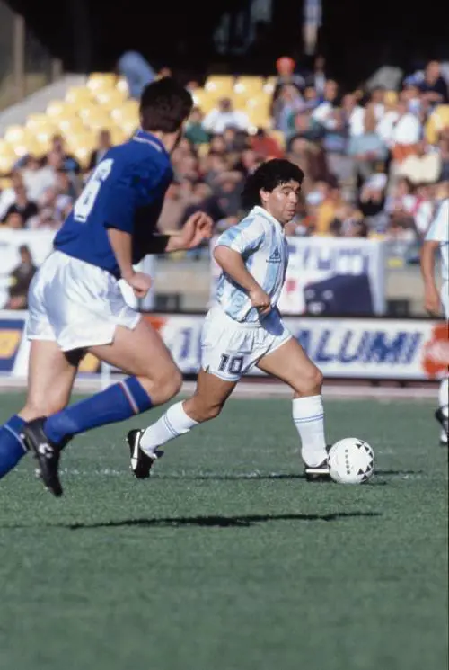 3-7-1990: l'Italia "anestetizzata" da Diego