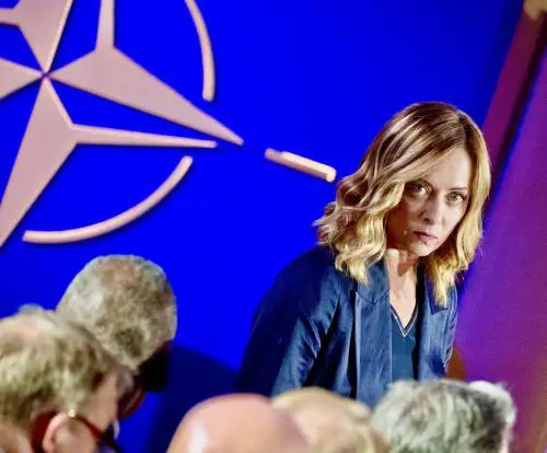 Vertice Nato ad Ankara, Meloni alla prova dell'Alleanza: tra Erdogan, Trump e il dossier Ucraina