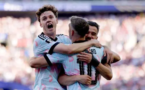 Balogun gioca, De Ketelaere segna: il Belgio domina e schianta 4-1 gli Stati Uniti