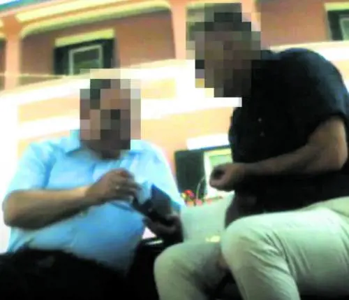 I due ex 007, i pizzini e le mazzette. "Venduti segreti militari ai russi"