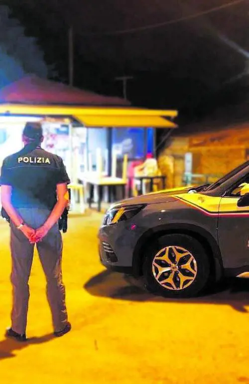 Blitz in stazioni, aeroporti e bus: fermati in 34 col coltello in tasca
