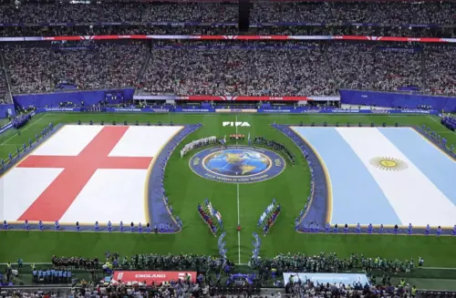 Finale dei Mondiali: Madonna, BTS, Shakira e Pausini. Tutto sullo show che cambierà la storia del calcio