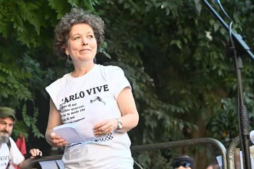 “Un’altra persona ammazzata”. La sorella di Carlo Giuliani sul caso di Bologna