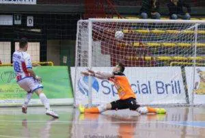 Calciopoli a 5, escort in cambio di informazioni