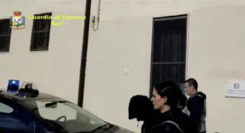 Pericolosa latitante arrestata: sequestrò imprenditore a Firenze