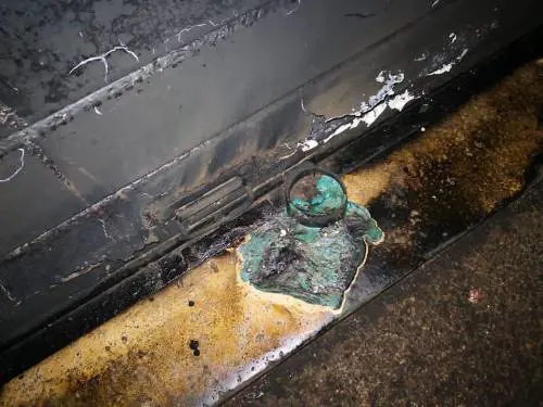 Ostia, assalto alla sede di CasaPound: "Probabilmente è stata una molotov"