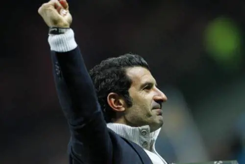 Figo duro con Mancini: "Mi ha umiliato ai tempi dell'Inter"