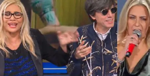 Mara Venier gela Bugo: "Ma Irene Grandi è stata a Sanremo 2020?"