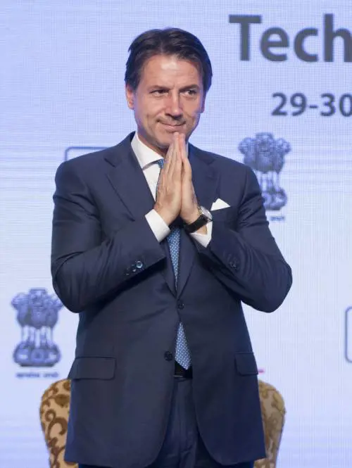 Manovra, Conte prova a fare il pompiere