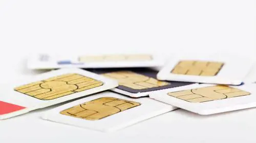 La beffa delle vecchie sim: (ennesima) stangata sugli utenti