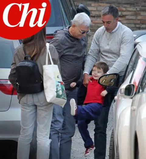 Nichi Vendola insieme al figlio a pochi giorni dall'infarto
