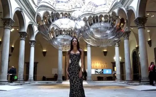 Palazzo Strozzi presenta "Aria", di Tomàs Saraceno