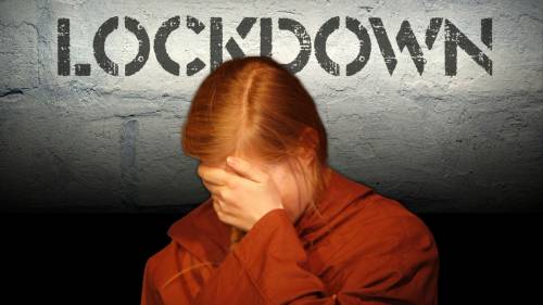 Covid, lo studio choc: il lockdown ha fatto ammalare i giovani