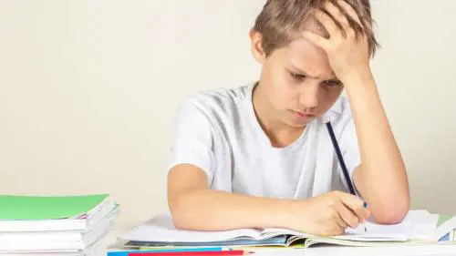 Scuola senza bocciatura? L’ha già inventata la sinistra