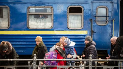 Sorpresa: gli ucraini stanno fuggendo in Russia