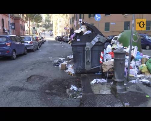 Roma sommersa dai rifiuti: "Emergenza senza precedenti"