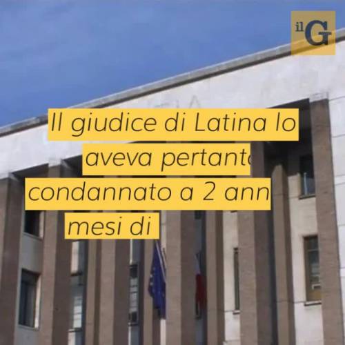 Tenta di sfondare porta del commissariato per vendicarsi degli agenti, preso egiziano