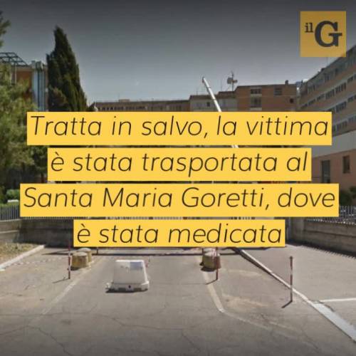 Paura in hotel, straniero aggredisce la compagna e tenta di soffocarla