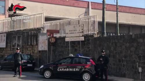 Le immagini dell'operazione dei carabinieri di Napoli