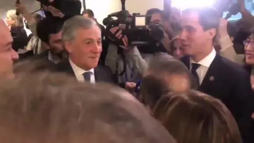 L'incontro di Tajani e Guaidò