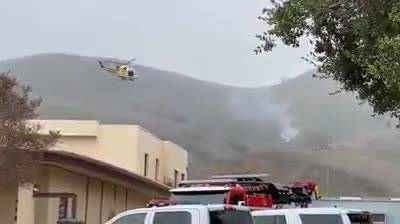 Kobe Bryant precipita con l'elicottero: il fumo e le fiamme dopo lo schianto